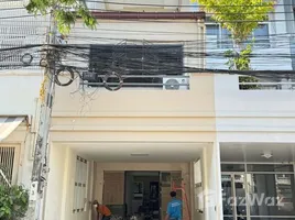 ขายบ้านเดี่ยว 4 ห้องนอน ใน วังทองหลาง, กรุงเทพมหานคร, วังทองหลาง, วังทองหลาง