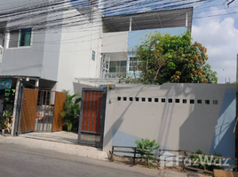 200 SqM Office for rent in Khlong Chan, Bang Kapi, Khlong Chan