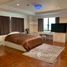 4 Bedroom Apartment for rent at Phatsana Garden, Phra Khanong Nuea, Watthana, Bangkok