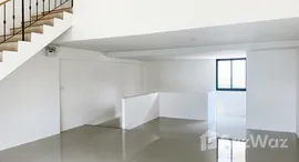 ยูนิตมือสองและให้เช่า