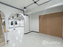 5 спален Дом for rent in Бангкок, Arun Ammarin, Бангкок Нои, Бангкок