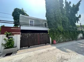 6 Bedroom House for sale in Phra Khanong, Bangkok, Bang Chak, Phra Khanong