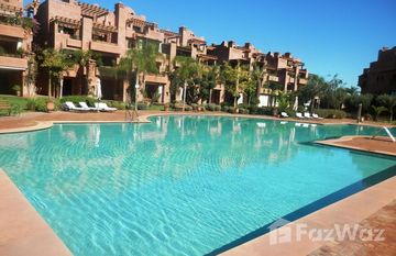 COUP DE FUSIL: à vendre duplex avec grande terrasse vue sur jardin, dans une résidence avec piscine à Agdal in Na Machouar Kasba, Marrakech Tensift Al Haouz