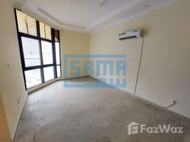 5 спален Дом на продажу в Al Manhal, Khalidiya Twin Towers, Al Khalidiya