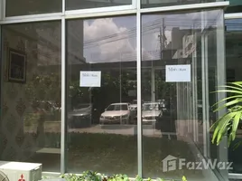 Студия Магазин в аренду в Supalai Park Asoke-Ratchada, Din Daeng, Дин Даенг