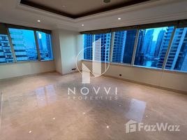 4 спален Квартира на продажу в Le Reve, Dubai Marina