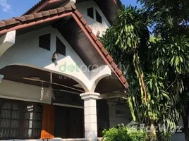 4 Schlafzimmer Haus zu verkaufen in Sisattanak, Vientiane, Sisattanak