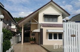 3 bedroom House for sale at Sahakon Khru Thai Village in Bangkok, Thailand
