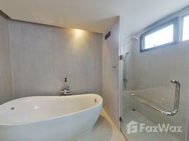 3 спален Дом на продажу в Rochalia Residence, San Phak Wan, Ханг Донг