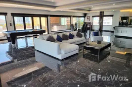 Penthouse for sale in at Pool Villa Pratumnak Hill