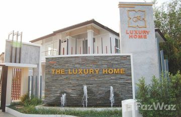 The Luxury Home in Chai Sathan, Chiang Mai