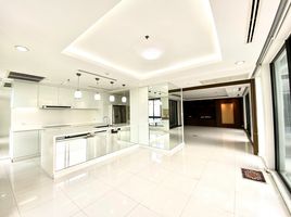3 Bedroom Penthouse for sale at Icon III, Khlong Tan Nuea
