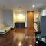 1 спален Кондо на продажу в Nusa State Tower Condominium, Si Lom, Банг Рак