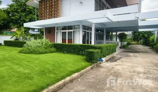 5 Bedrooms House for sale in Thanon Phaya Thai, Bangkok 