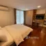 1 chambre Appartement à louer à , Khlong Tan Nuea