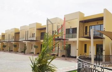 Sahara Meadows 2 in Sahara Meadows, أبو ظبي