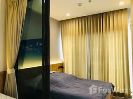 2 Bedroom Condo for sale at Urbano Rajavithi, Bang Phlat, Bang Phlat