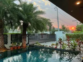 วิลล่า 5 ห้องนอน ให้เช่า ในโครงการ เพอร์เฟค มาสเตอร์พีซ สุขุมวิท 77, ราชาเทวะ