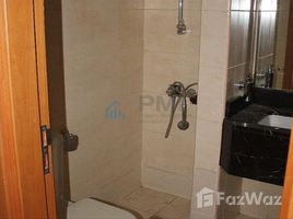 2 спален Квартира на продажу в Julphar Residential Tower, Julphar Towers