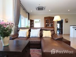 3 Bedrooms Condo for sale in Chang Phueak, Chiang Mai Convention Condominium