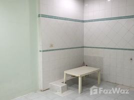 4 спален Таунхаус for rent in Аэропорт Don Mueang, Sanam Bin, Bang Phut