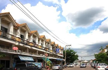 Baan Poonsinthani 3 in Khlong Song Ton Nun, Bangkok