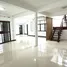 405 SqM Office for rent in Bangkok, Huai Khwang, Bangkok