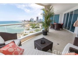 3 Habitación Apartamento en venta en Exclusive condo in prime beachfront location!!, Manta