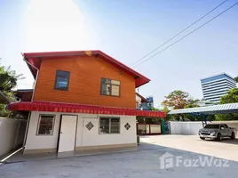 2 Schlafzimmer Haus zu vermieten in Khlong Tan Nuea, Watthana, Khlong Tan Nuea