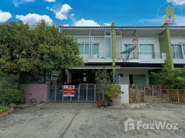 3 Bedroom Townhouse for sale at The Trust Town Wongwaen - Lamlukka, Bueng Kham Phroi, Lam Luk Ka