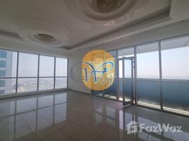 2 спален Квартира на продажу в Julphar Residential Tower, Julphar Towers