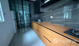 3 Bedrooms House for sale in Sisa Chorakhe Noi, Samut Prakan Pruklada Suvarnabhumi