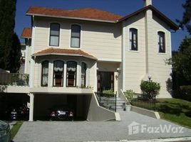 4 Bedroom House for sale in Pesquisar, Bertioga, Pesquisar