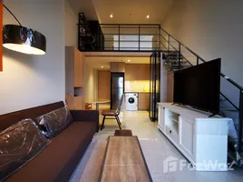 The Lofts Silom で賃貸用の 1 ベッドルーム マンション, Si Lom, バンラック, バンコク, タイ