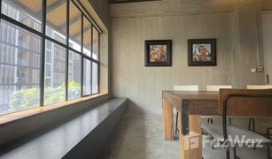 N/A Office for sale in Phlapphla, Bangkok 