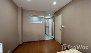 2 Bedrooms Condo for sale in Khlong Sam Prawet, Bangkok Airlink Residence