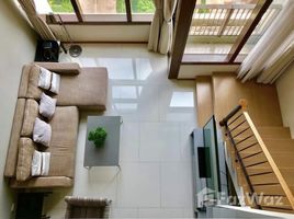 1 спален Кондо в аренду в The Emporio Place, Khlong Tan