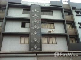 2 Habitación Apartamento en venta en Navrangpura CG Road, Ahmadabad