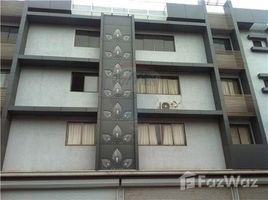 在Navrangpura CG Road出售的2 卧室 住宅, Ahmadabad