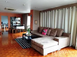 2 спален Кондо в аренду в PB Penthouse 2, Phra Khanong Nuea