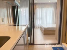 1 спален Квартира в аренду в Life Asoke Rama 9, Makkasan