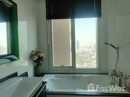 2 Bedroom Condo for sale at Watermark Chaophraya, Bang Lamphu Lang
