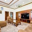 6 chambre Villa for sale in Thaïlande, Bang Lamung, Pattaya, Chon Buri, Thaïlande