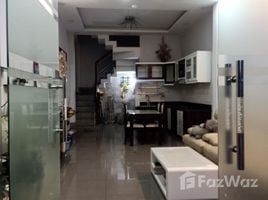 2 Phòng ngủ Nhà mặt tiền for rent in Tân Phú, Quận 7, Tân Phú