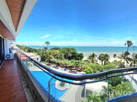 3 Bedroom Condo for sale at Baan Haad Uthong Condominium, Nong Prue, Pattaya