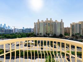 3 спален Квартира на продажу в Al Haseer, Shoreline Apartments, Palm Jumeirah, Дубай