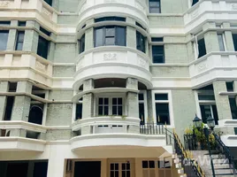 3 Bedroom Townhouse for rent at Moo Baan Chicha Castle, Khlong Toei Nuea, Watthana