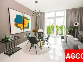 3 غرفة نوم تاون هاوس للبيع في Aknan Villas, Vardon, DAMAC Hills 2 (Akoya)