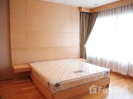 1 спален Квартира в аренду в The Emporio Place, Khlong Tan, Кхлонг Тоеи