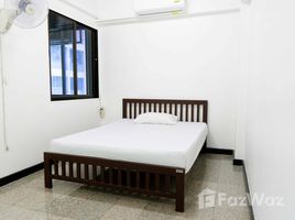 1 спален Кондо в аренду в Ruenrudee Condominium, Khlong Toei Nuea